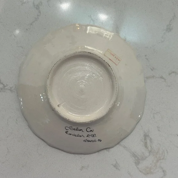 Turkish Iznik Hand-Painted Blue and Red Decorative Ceramic Wall Plate - Picture 2 of 5